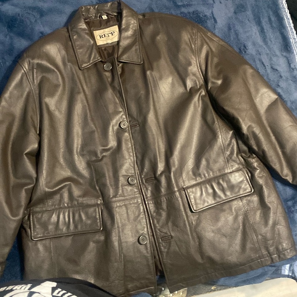 Extra Large brown leather jacket